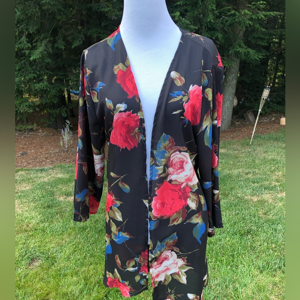 Flowy🌹Rose Print Kimono